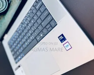 New Laptop HP Envy X360 16GB Intel Core Ultra 7 SSD 512GB