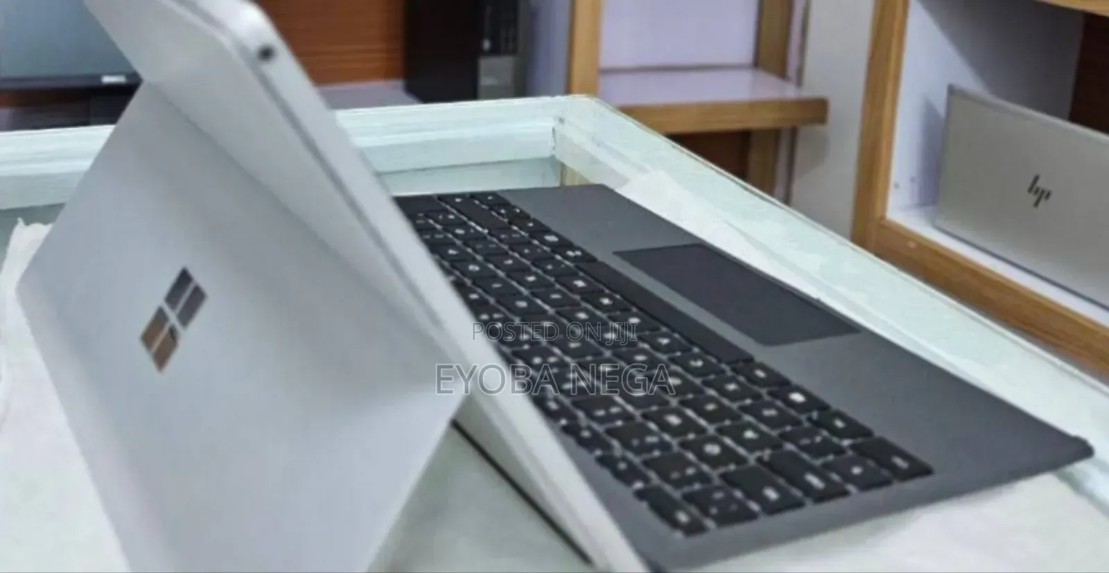 New Laptop Microsoft Surface Pro 7 16GB Intel Core I7 SSD 256GB