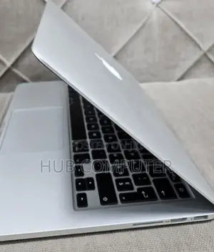 Laptop Apple MacBook Pro 2015 8GB Intel Core I5 SSD 128GB