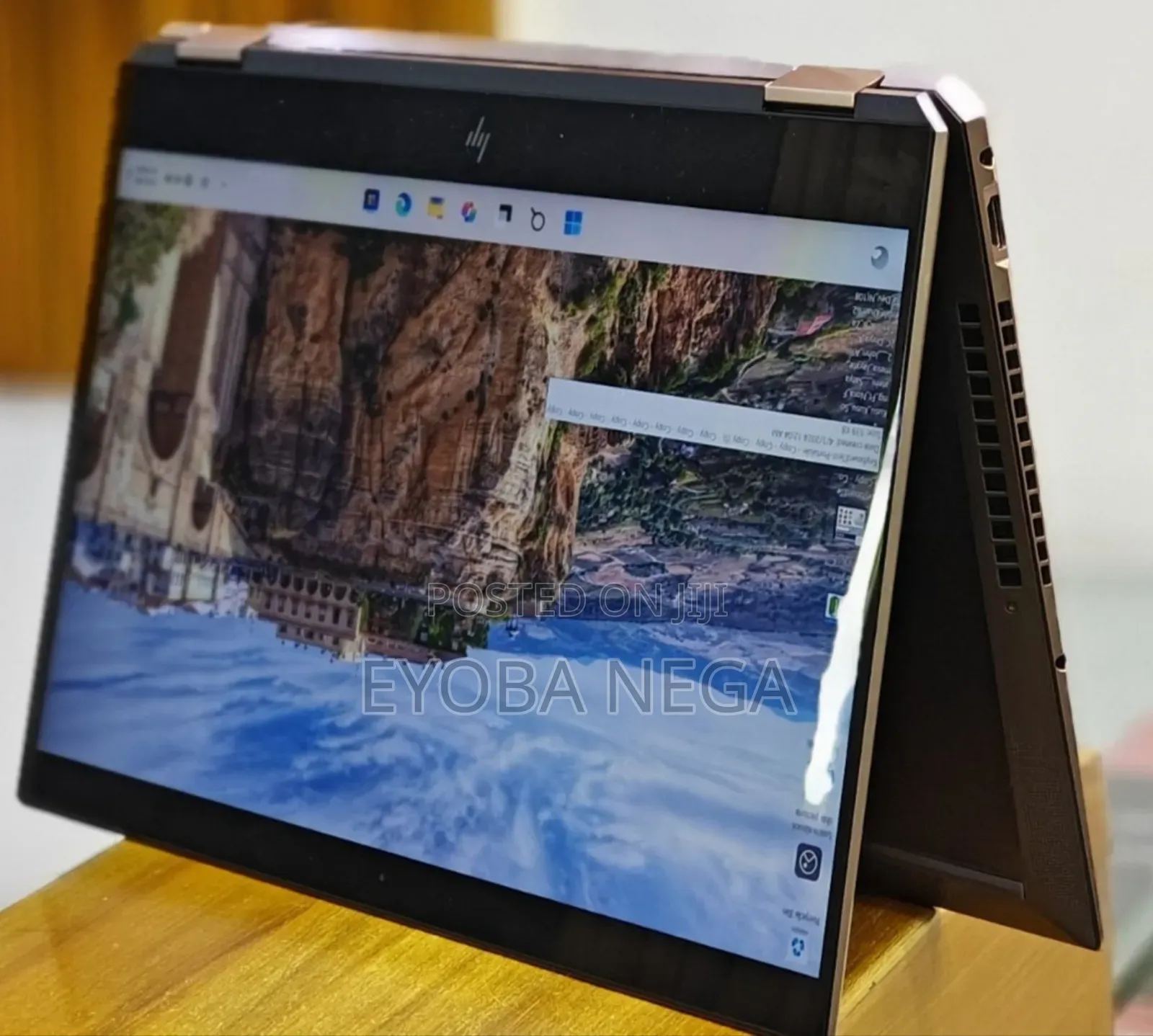 New Laptop HP Spectre X360 16GB Intel Core I7 SSD 512GB