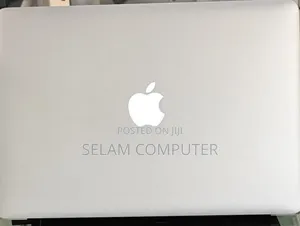 New Laptop Apple MacBook Pro 2017 8GB Intel Core I7 SSD 512GB