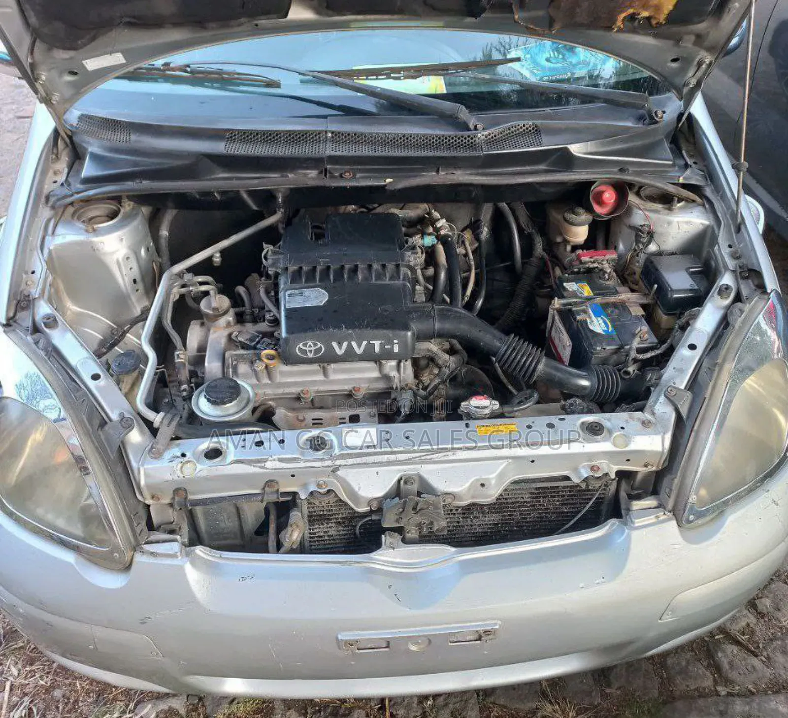 Toyota Vitz 2004 Silver