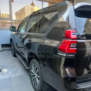 Toyota Land Cruiser Prado 2019 Black