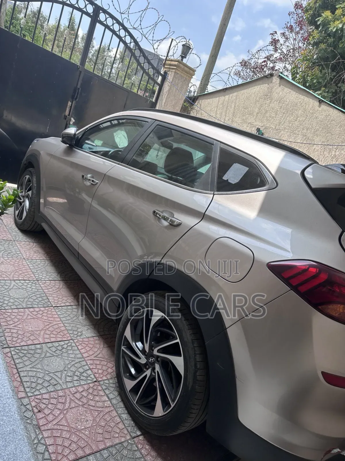 Hyundai Tucson 2020 Gold