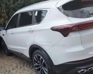 Jetour X70 Plus 2023 Ivory