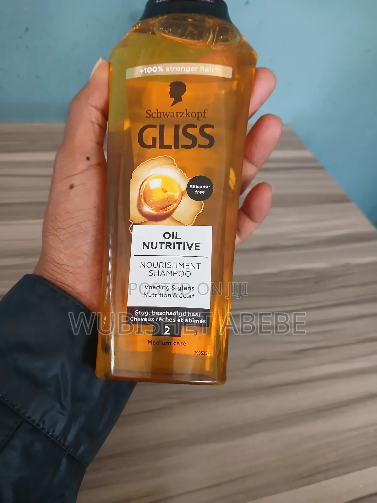 (Schwarzkopf Gliss Oil Nutritive Shampoo)