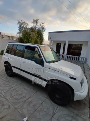 Suzuki Vitara 1995 White