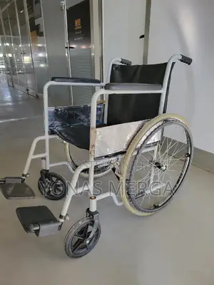 Wheelchair - With Only 15 Kg Weight, Easy to Ride and Easy