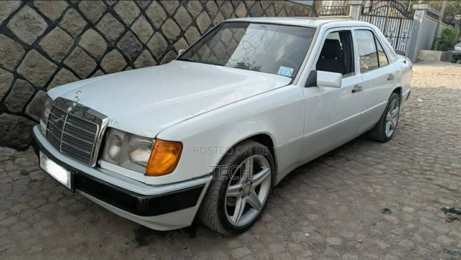 Mercedes-Benz W124 1996 White