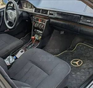 Mercedes-Benz W124 1996 White