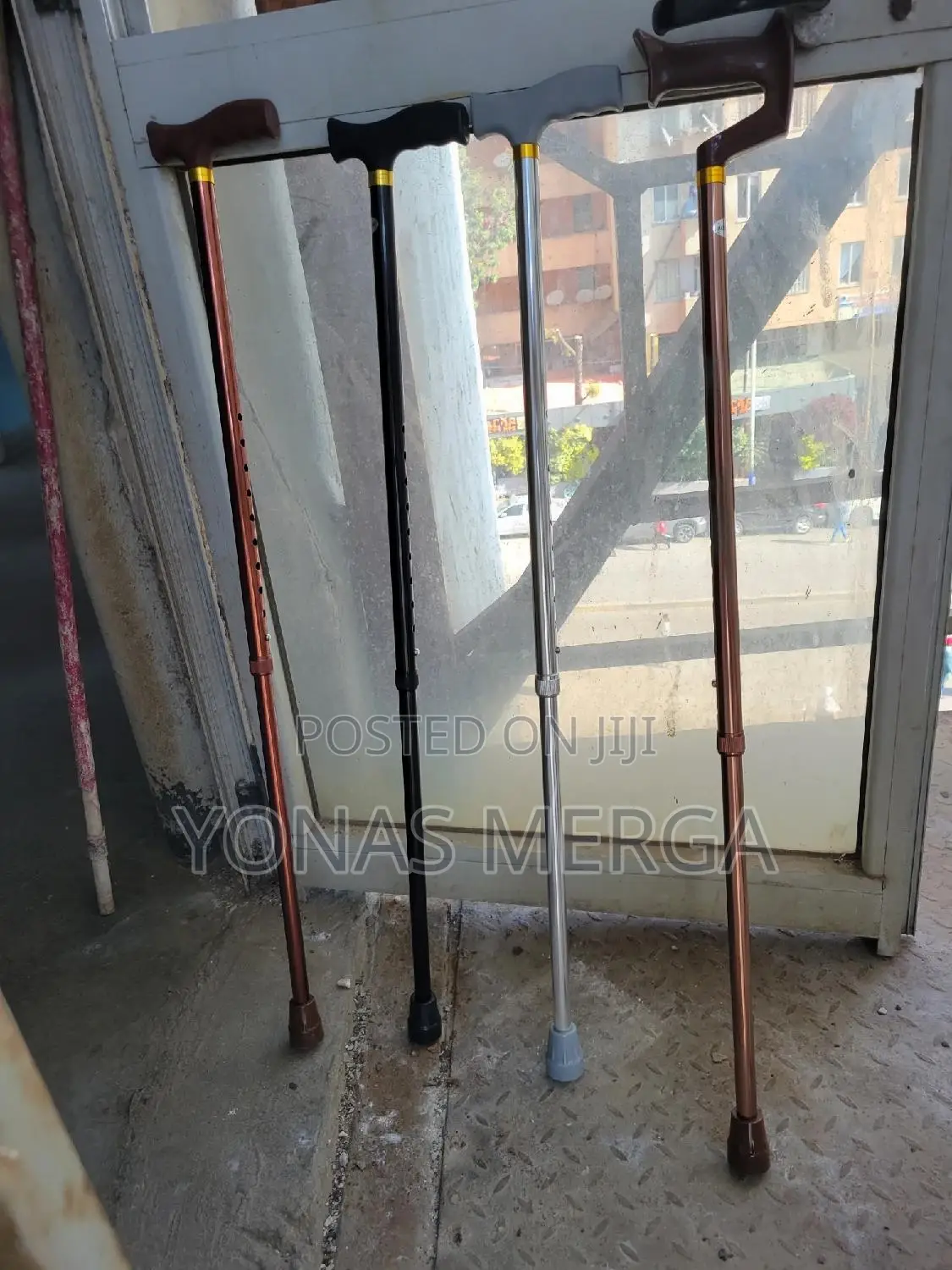 Walking Cane Stick驎昍reliable Support for Daily Activities.