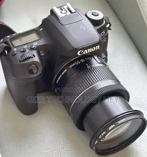Canon Eos 77d Camera