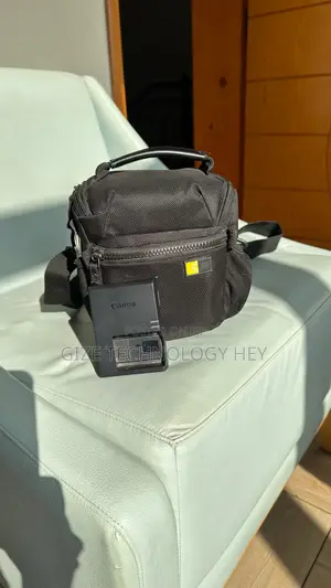 Canon Eos 77d Camera