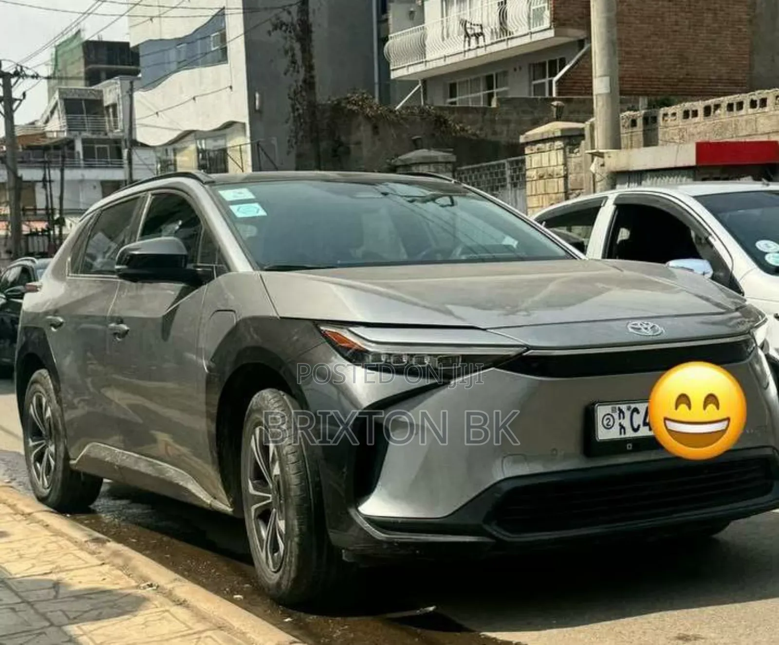 Toyota bZ4X 2023 Silver