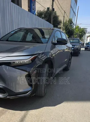 Toyota bZ4X 2023 Silver