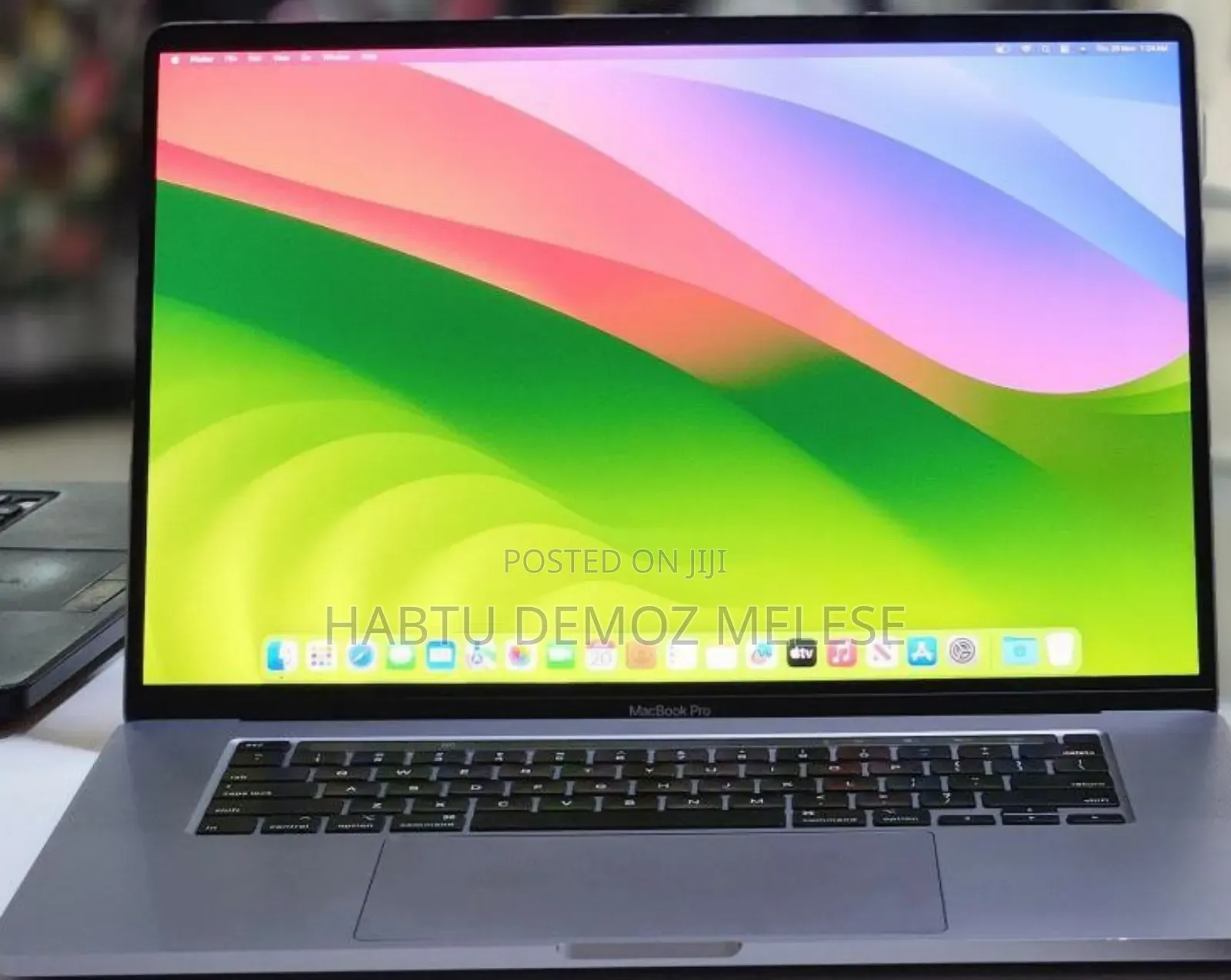 New Laptop Apple MacBook Pro 2019 32GB Intel Core I9 SSD 1T