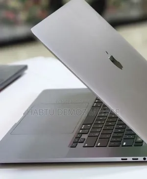 New Laptop Apple MacBook Pro 2019 32GB Intel Core I9 SSD 1T