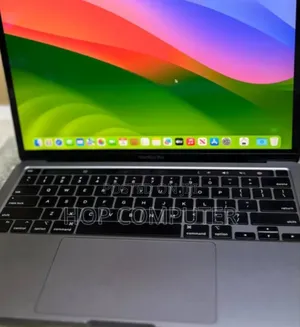 New Laptop Apple MacBook Pro 2020 M1 8GB Apple M1 SSD 256GB