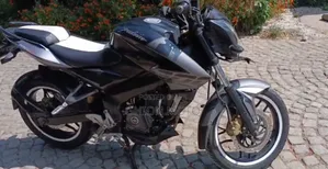 Bajaj Pulsar NS 200 2018 Black