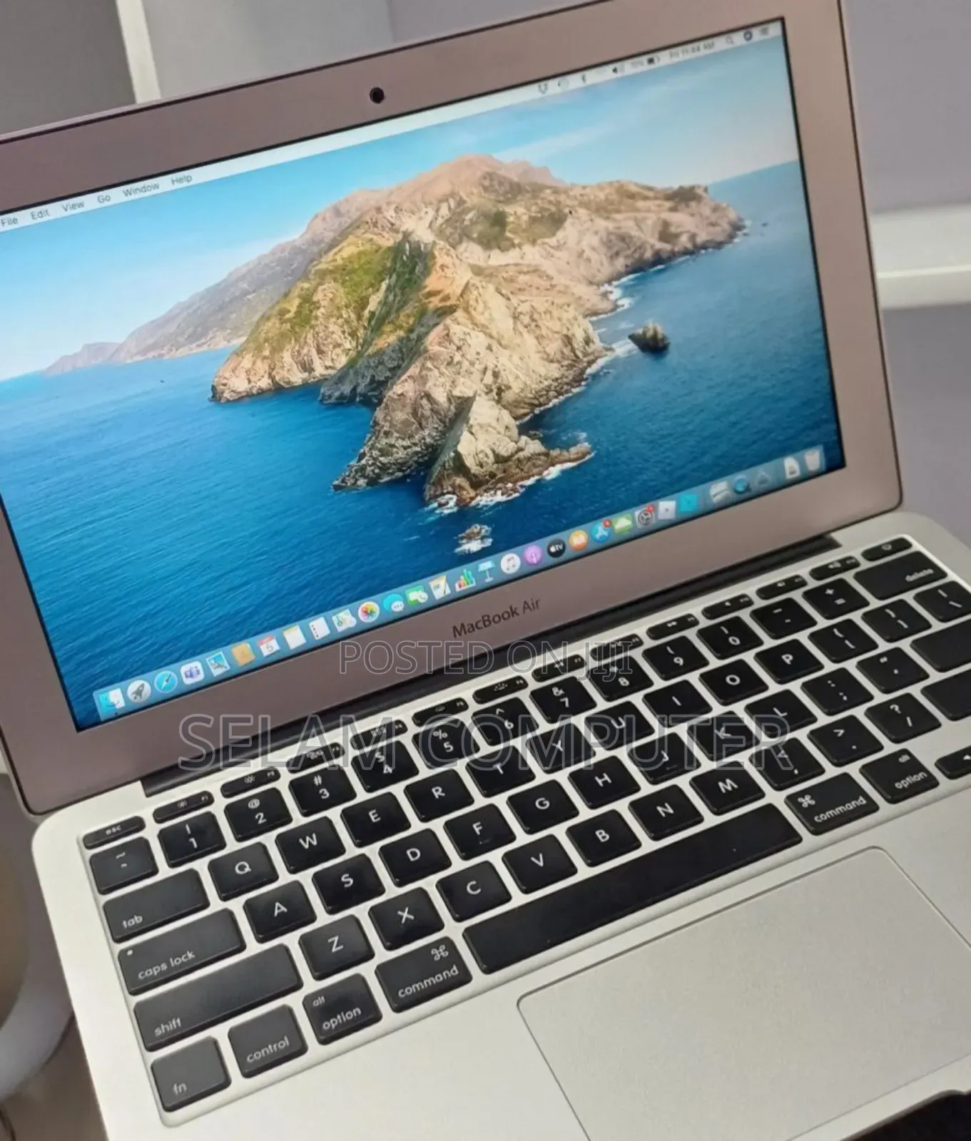 New Laptop Apple MacBook Air 2015 4GB Intel Core I5 SSD 128GB