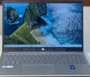 New Laptop HP Stream Notebook 16GB Intel Core I7 SSD 512GB