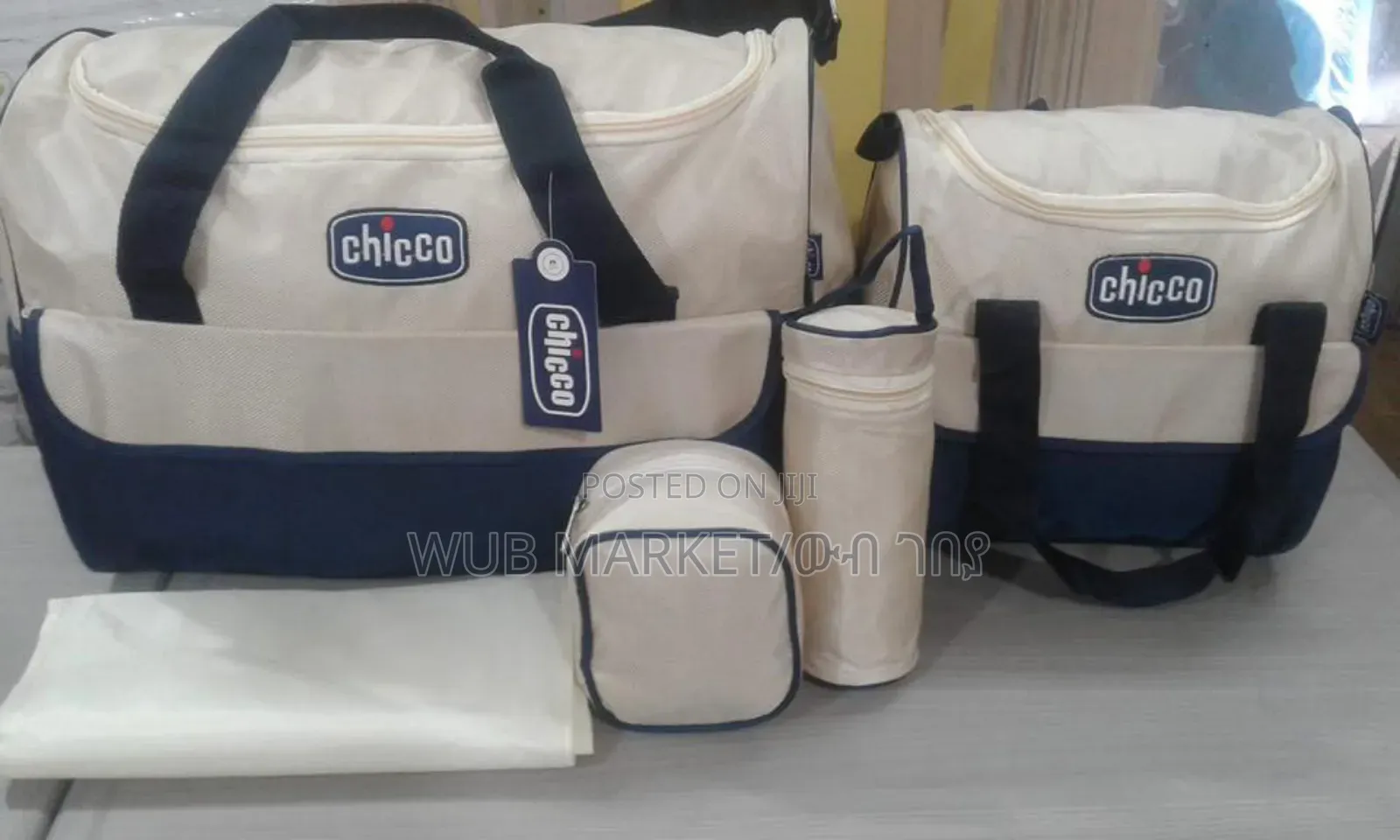 Chicco 5 In 1 Mommy Bag