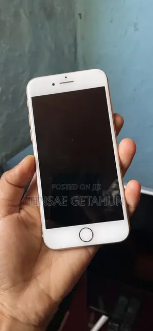 Apple iPhone 8 64 GB Rose Gold