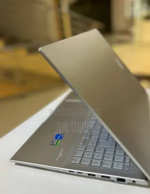 New Laptop Asus VivoBook 15 X505BA 16GB Intel Core I5 SSD 512GB