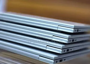 New Laptop HP EliteBook 830 G9 16GB Intel Core I5 SSD 512GB