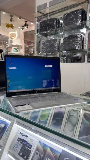 New Laptop HP Stream Notebook 16GB Intel Core I5 SSD 512GB