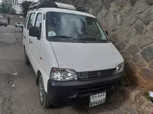 Suzuki Eeco 2024 White