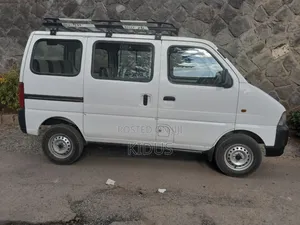 Suzuki Eeco 2024 White