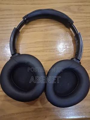 Headphones / Wireless, Bluetooth / With Charger and Cord