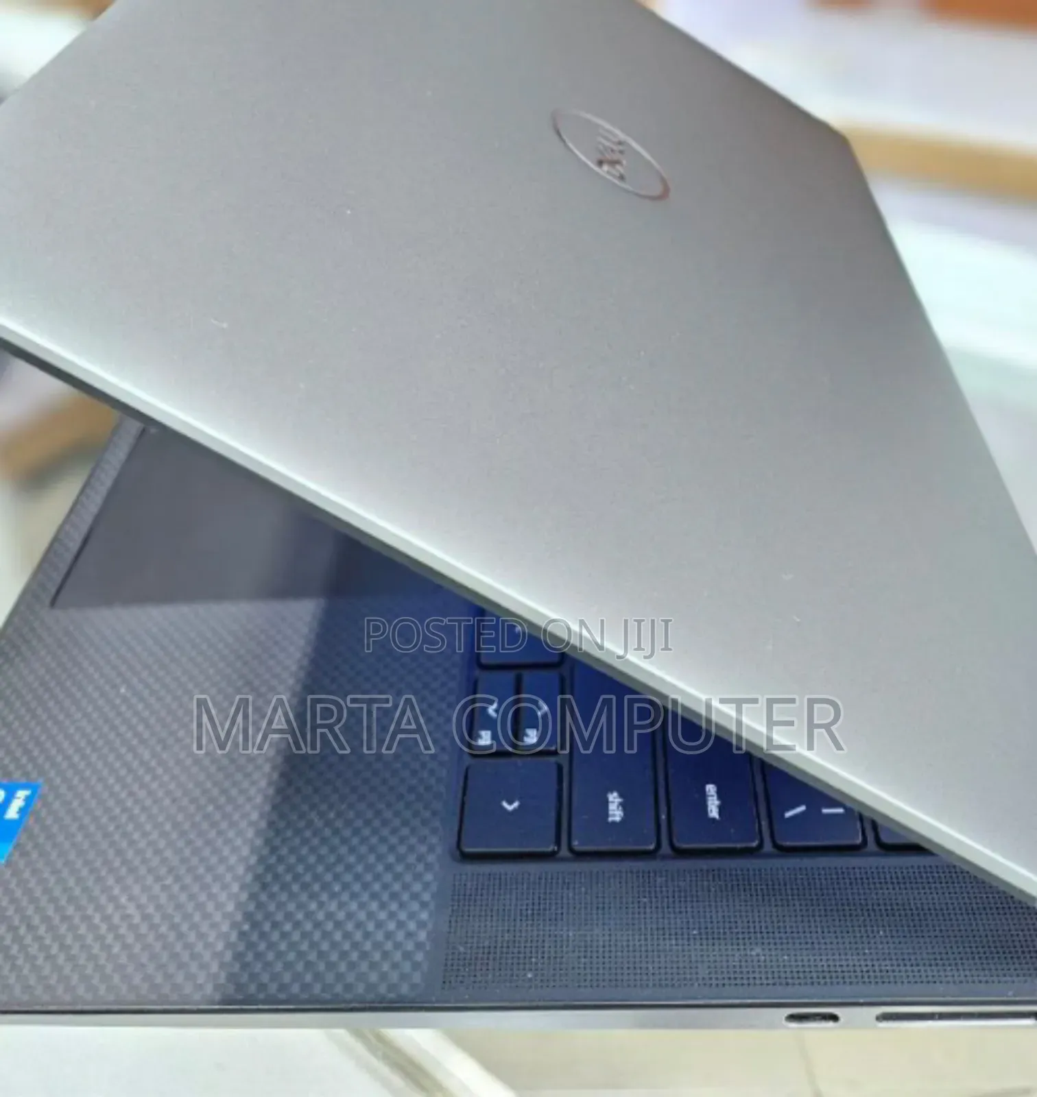 New Laptop Dell Precision 5570 16GB Intel Core I7 SSD 512GB