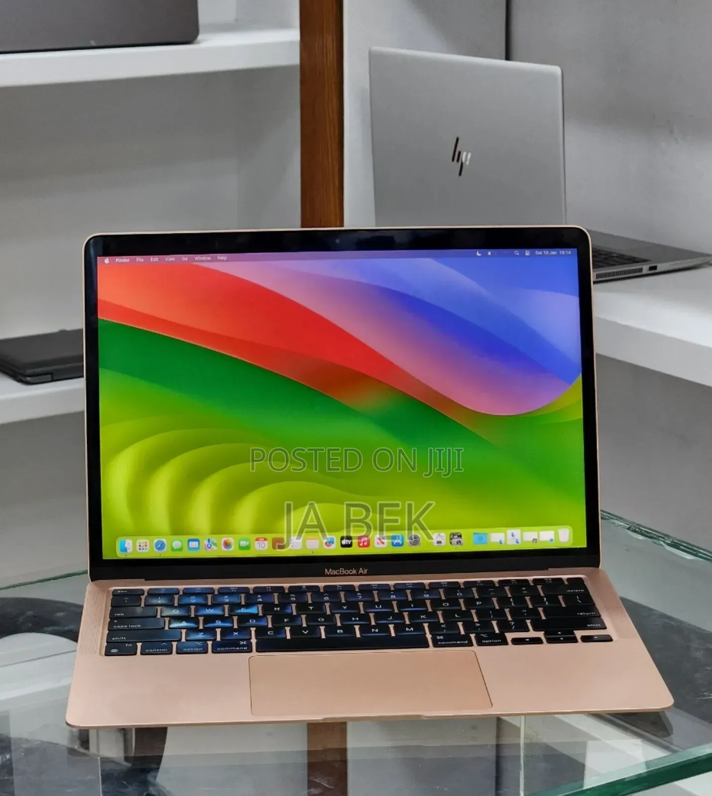 New Laptop Apple MacBook Air 2020 M1 8GB Apple M1 SSD 256GB