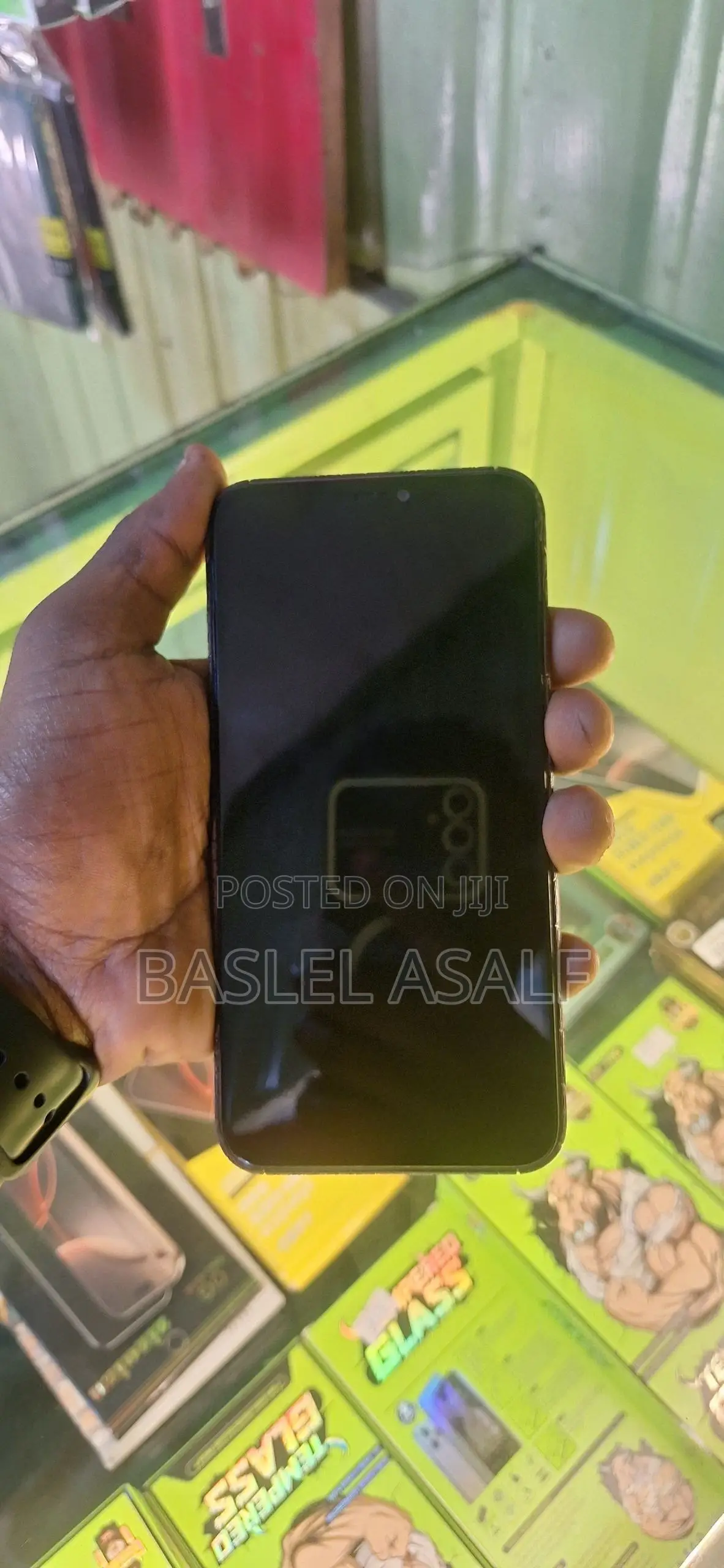 Apple iPhone 11 Pro Max 64 GB Gold