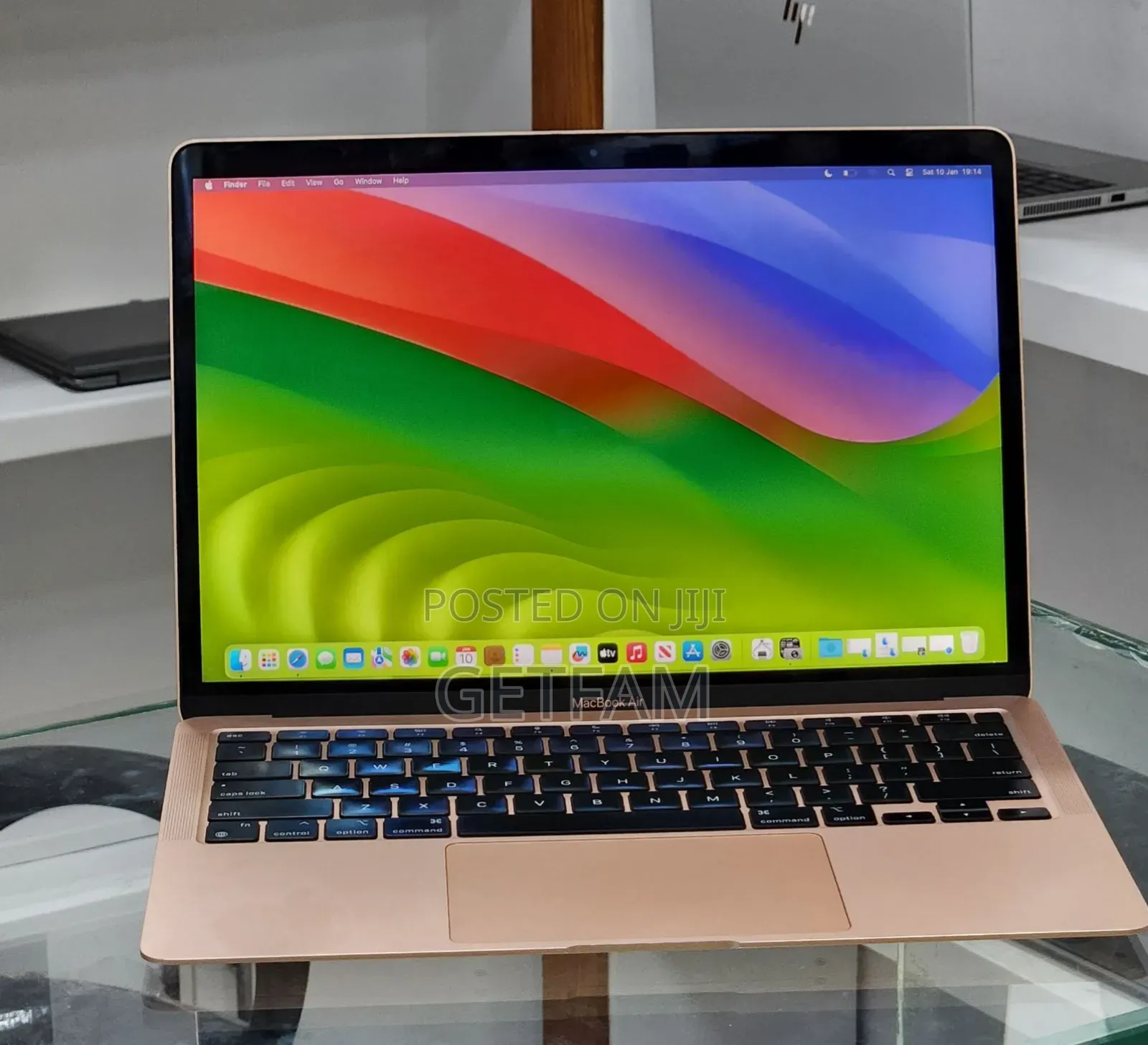 New Laptop Apple MacBook Pro M1 8GB Apple M1 SSD 256GB