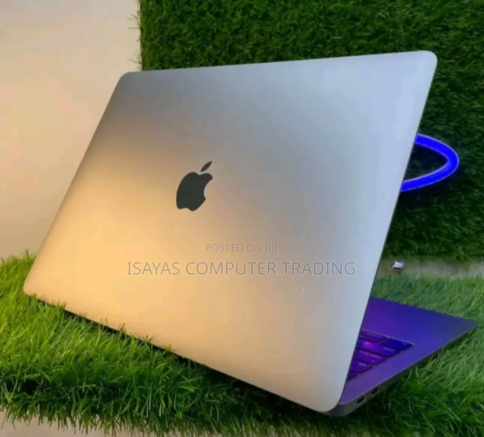 New Laptop Apple MacBook Pro M1 8GB SSD 256GB