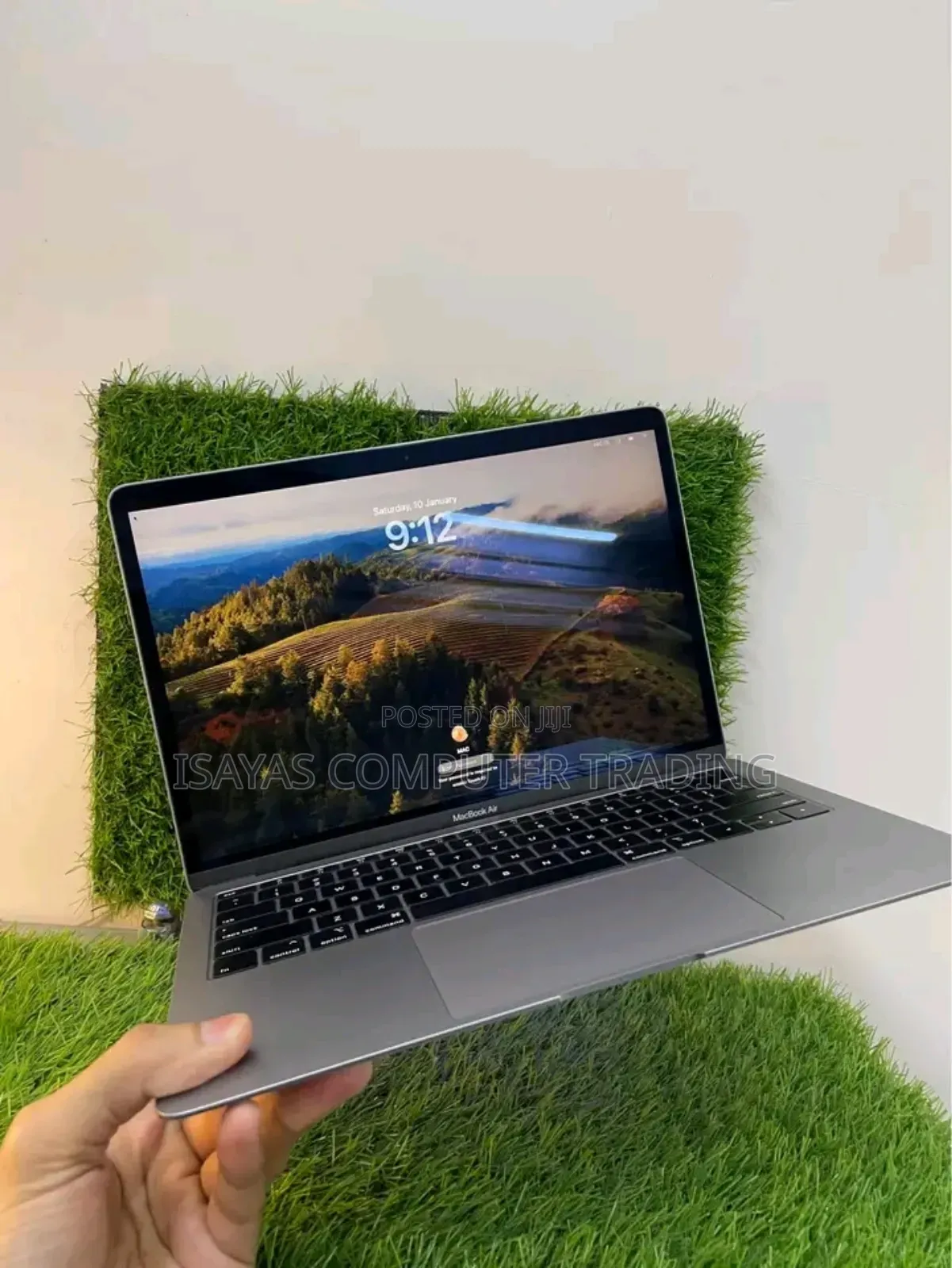 New Laptop Apple MacBook Pro M1 8GB SSD 256GB