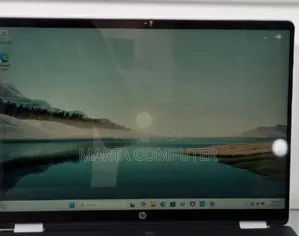 New Laptop HP OmniBook 5 14" 16GB Intel Core I7 SSD 512GB