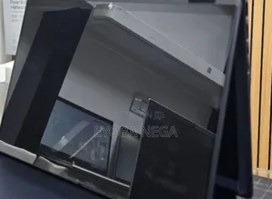 New Laptop HP OmniBook 5 14" 16GB Intel Core Ultra 7 SSD 1T