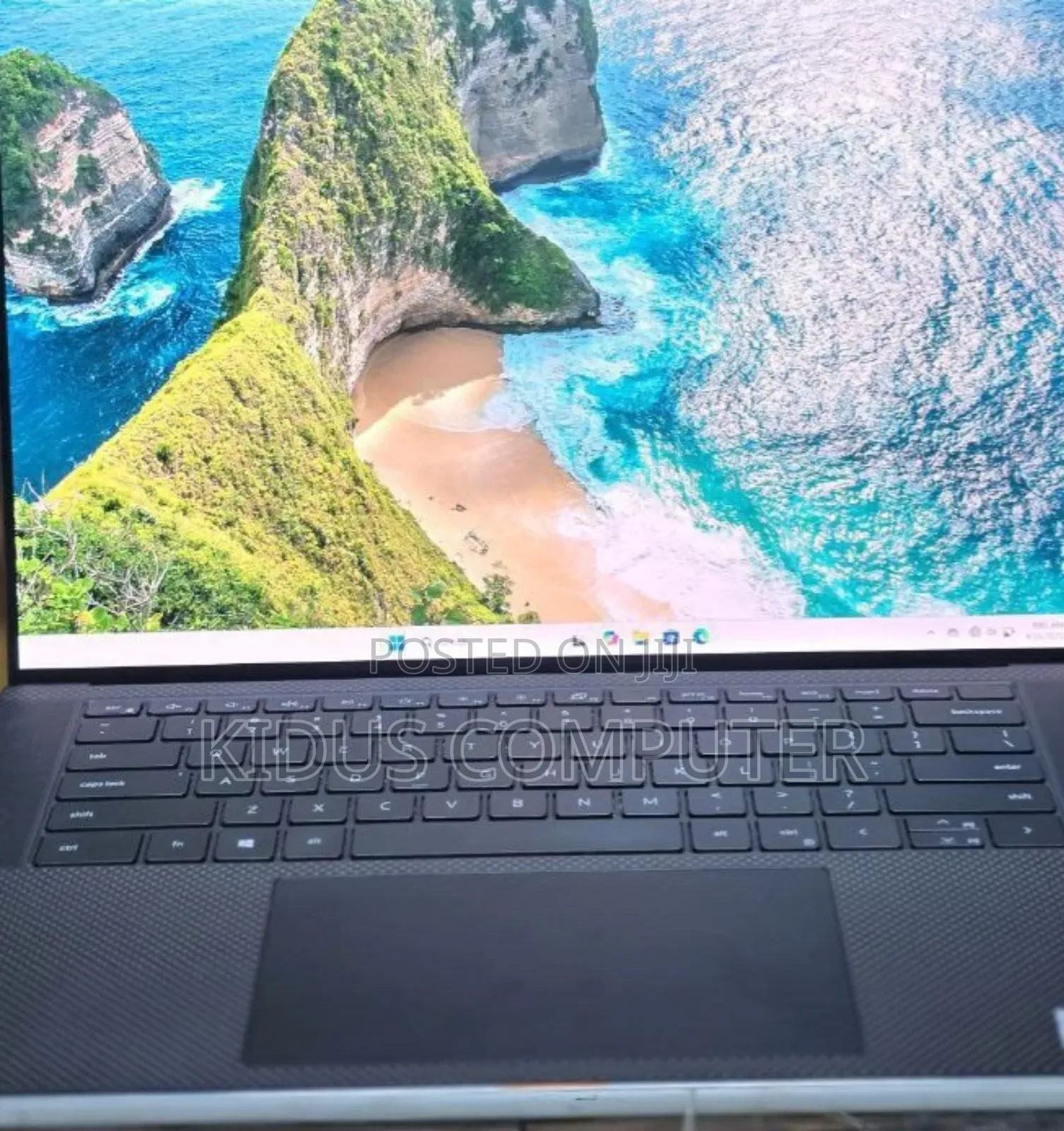 New Laptop Dell XPS 15 16GB Intel Core I7 SSD 512GB