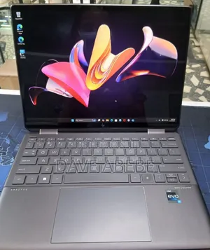 New Laptop HP Spectre 16GB Intel Core I7 SSD 1T