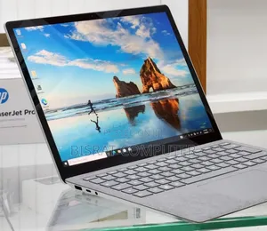 New Laptop Microsoft Surface 16GB Intel Core I7 SSD 256GB