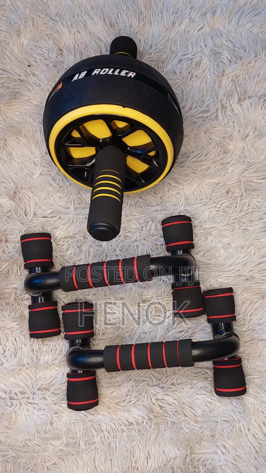 Push Up Stand + Abs Roller Together