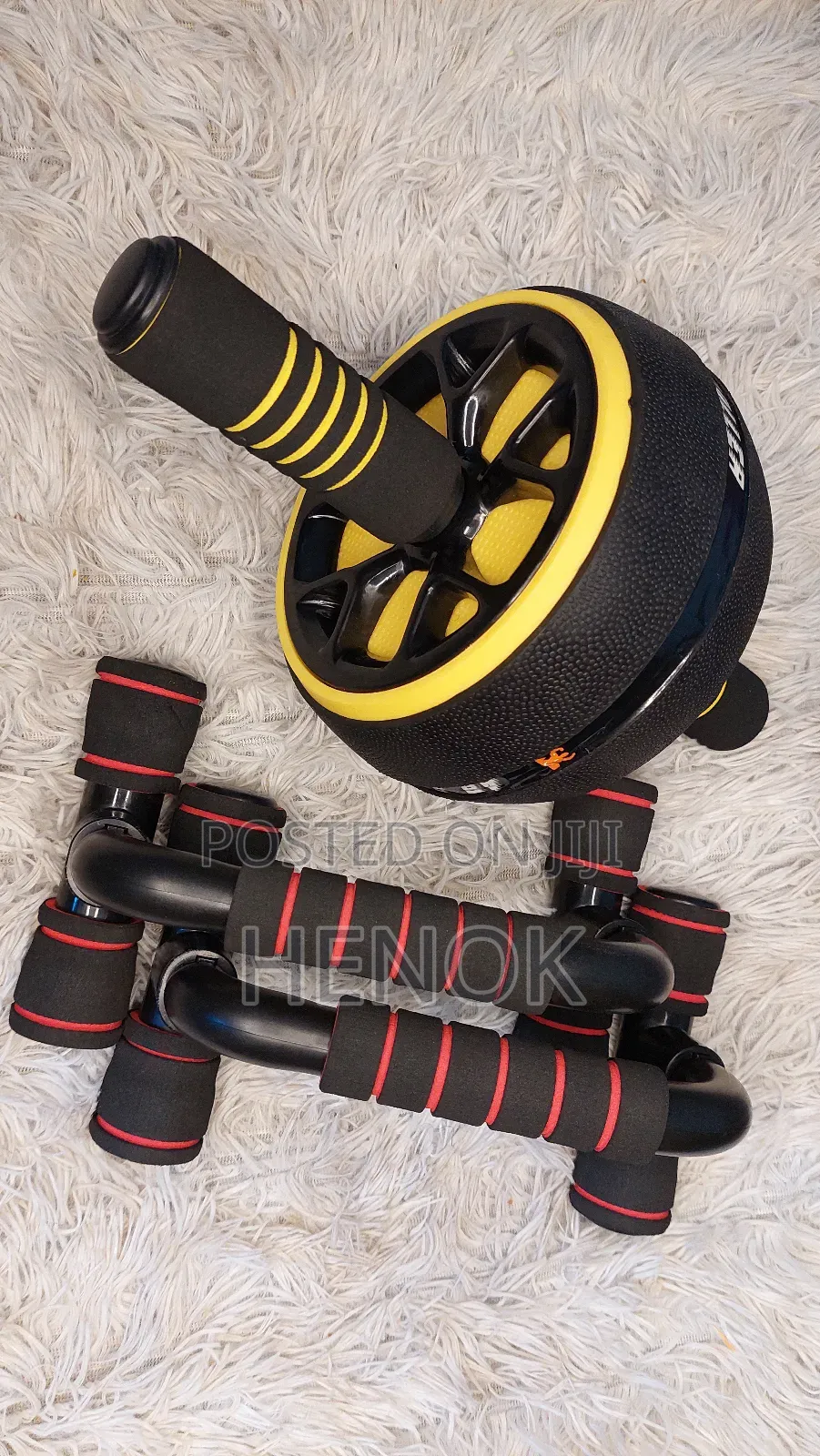 Push Up Stand + Abs Roller Together