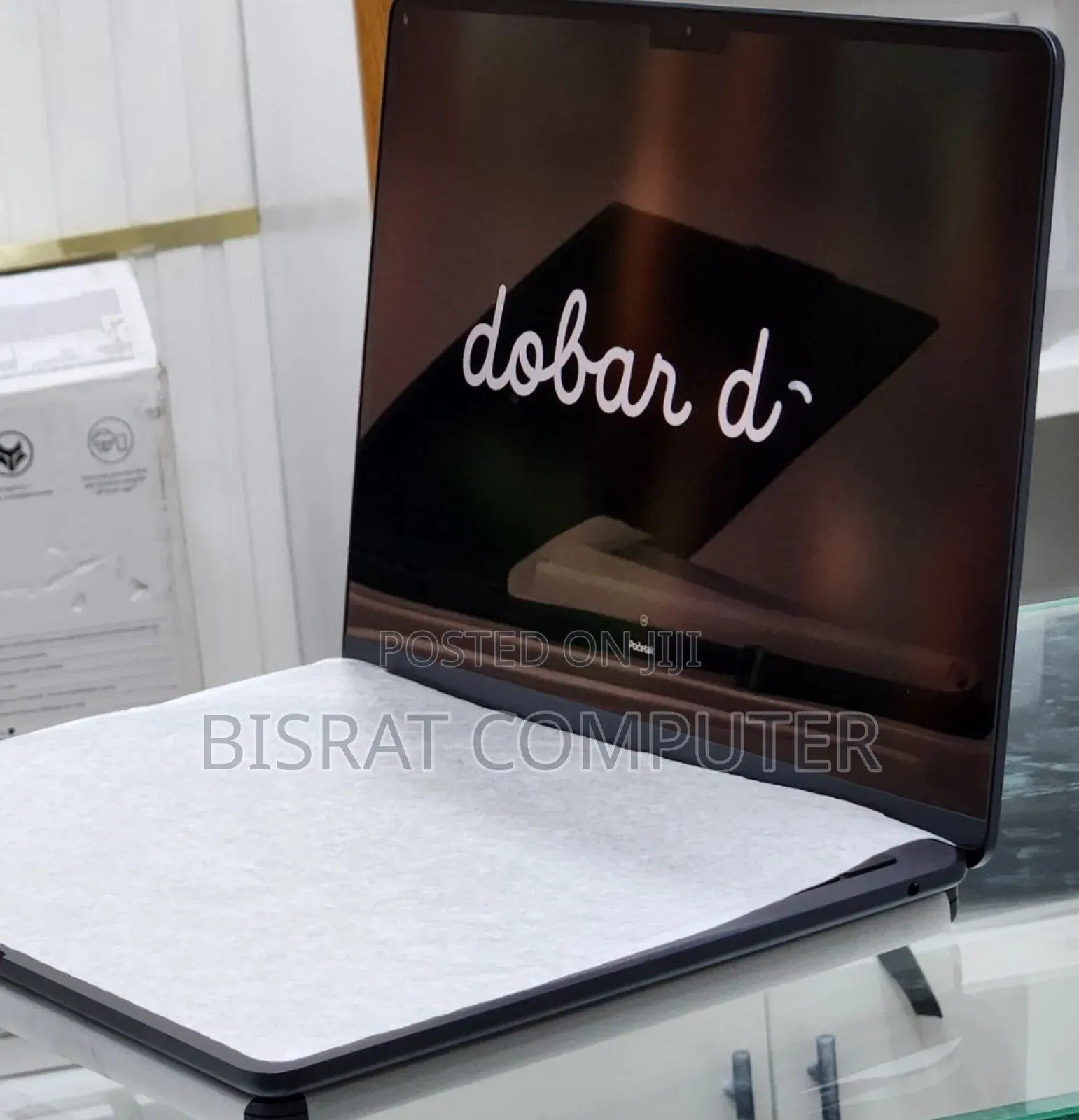 New Laptop Apple MacBook Air 2025 M4 13-Inch 16GB Apple M4 SSD 256GB