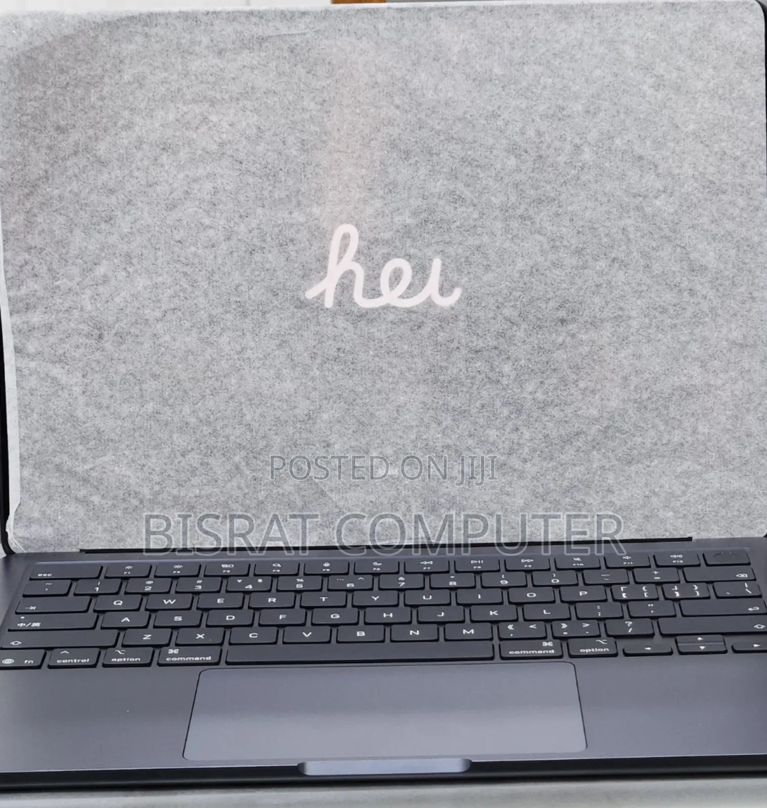 New Laptop Apple MacBook Air 2025 M4 13-Inch 16GB Apple M4 SSD 256GB