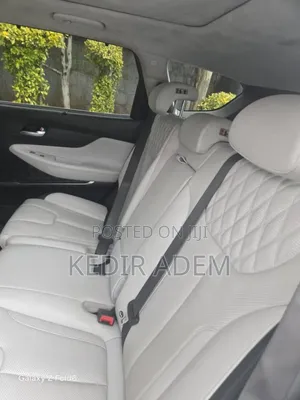 Hyundai Santa Fe 2022 Silver