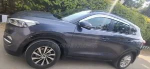 Hyundai Tucson 2018 Blue